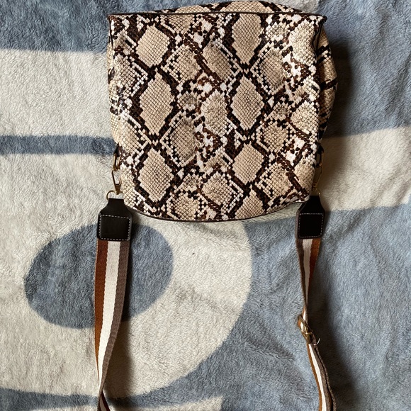 Leopard satchel